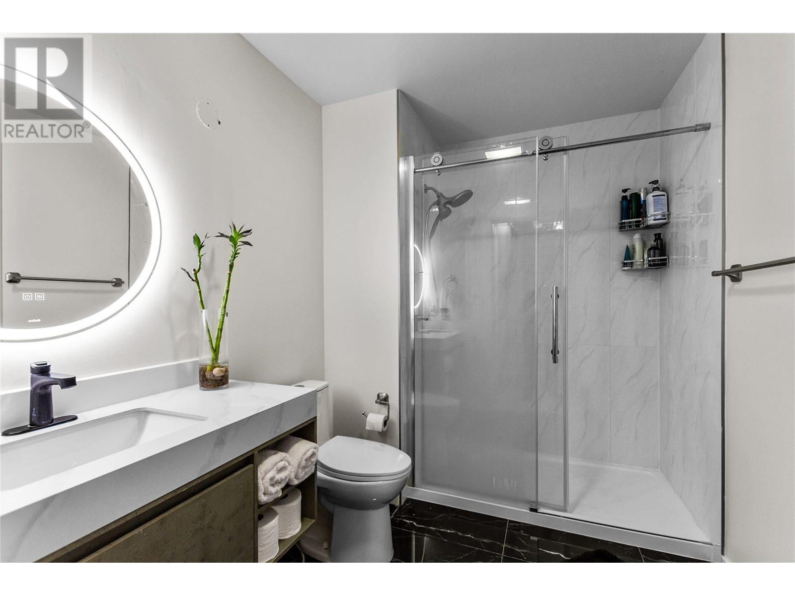 41 4055 Indian River Drive, North Vancouver, British Columbia  V7G 2R7 - Photo 16 - R2866347