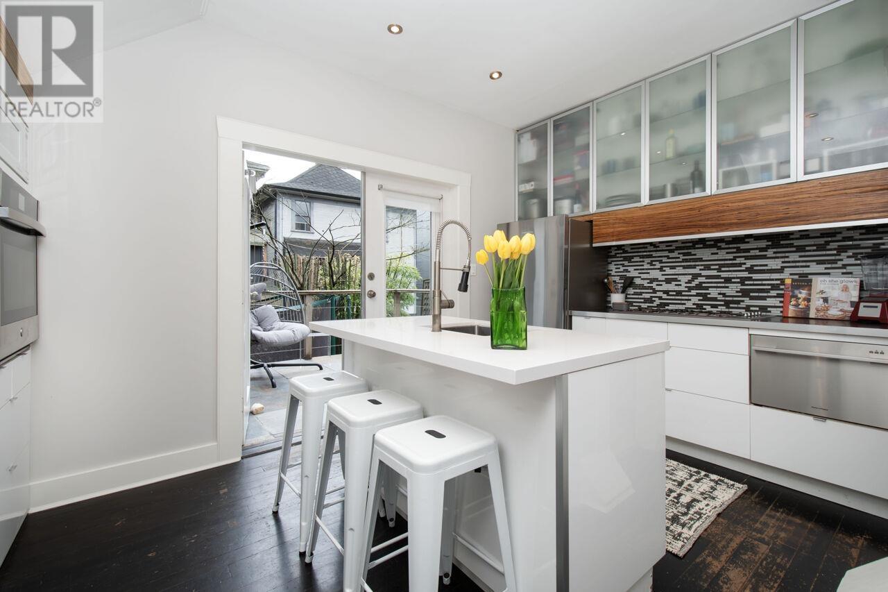 2227 Alberta Street, Vancouver, British Columbia  V5Y 3K3 - Photo 12 - R2866383