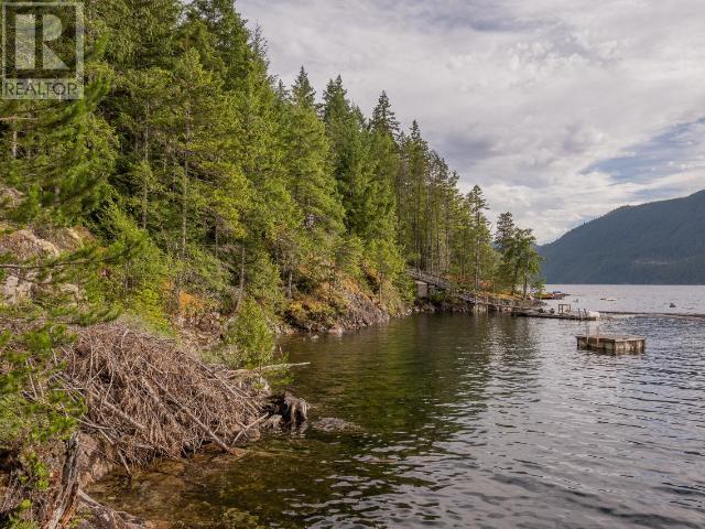 9302 Powell Lake, Powell River, British Columbia    - Photo 42 - 17937