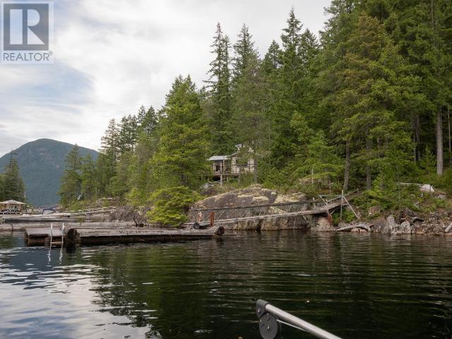 9302 Powell Lake, Powell River, British Columbia    - Photo 52 - 17937