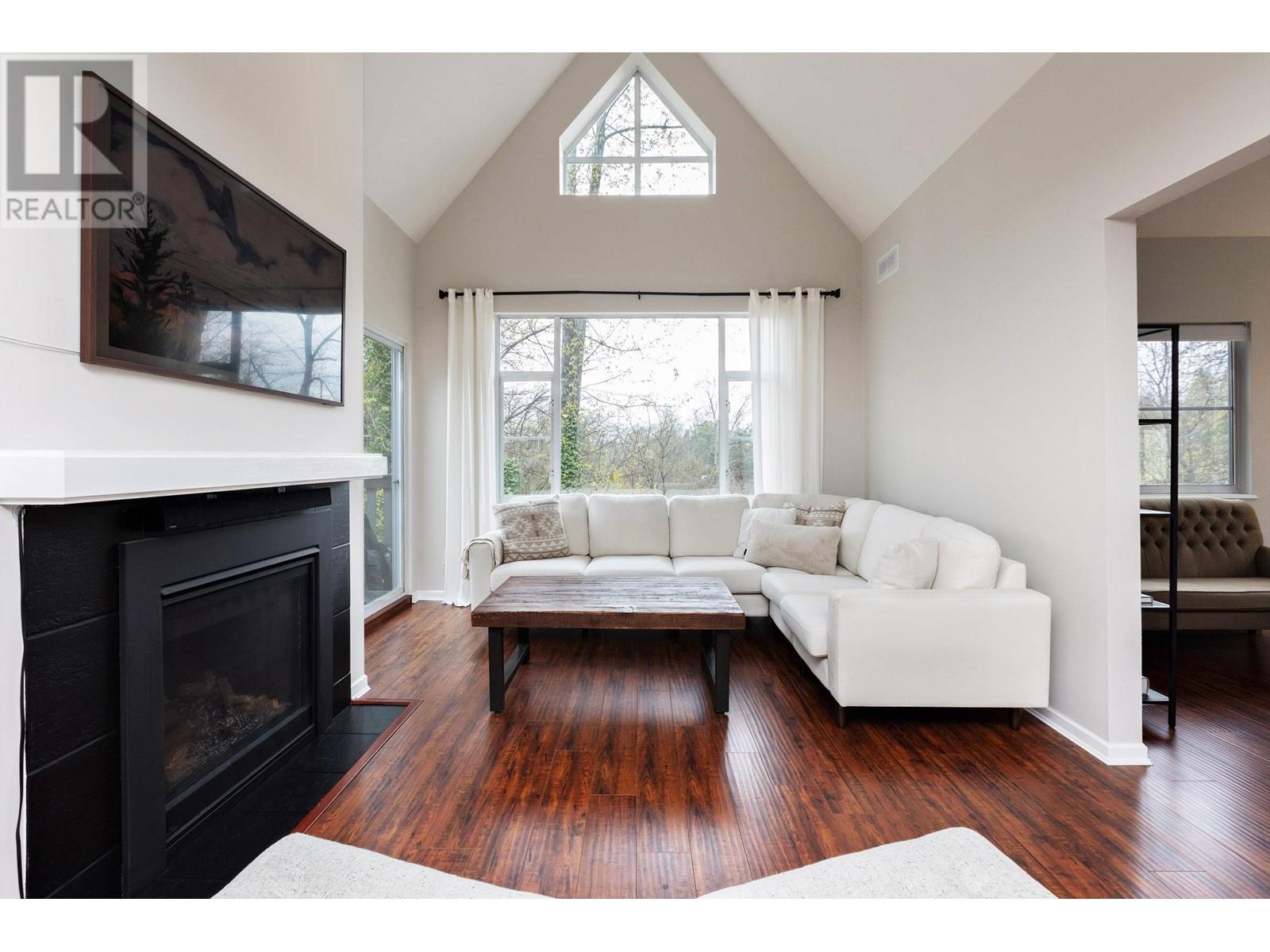 505 22233 River Road, Maple Ridge, British Columbia  V2X 3N7 - Photo 8 - R2865929