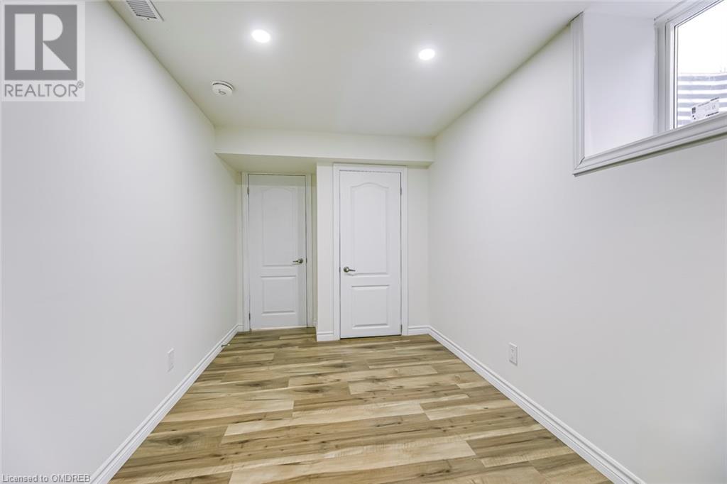 1393 Day Terrace Unit# Bsmt, Milton, Ontario  L9E 1E2 - Photo 16 - 40566589