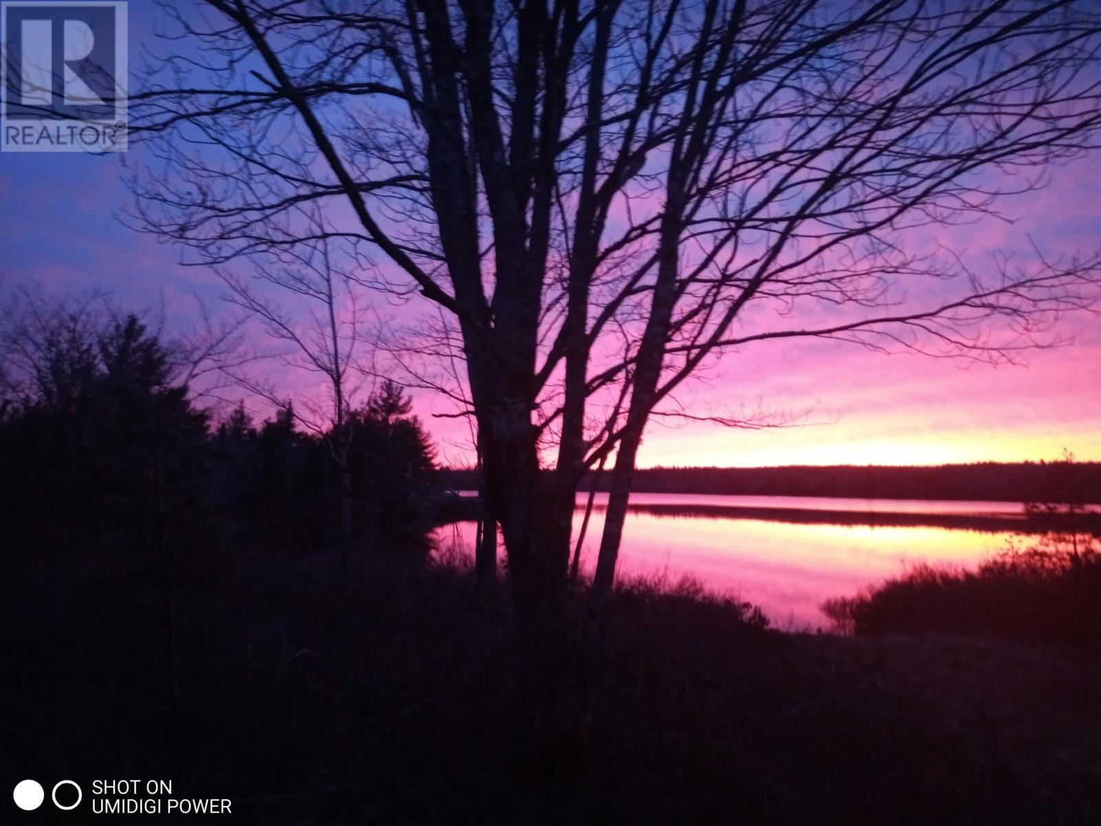 748 Lake Pleasant Road, Simpsons Corner, Nova Scotia  B0R 1E0 - Photo 3 - 202406202