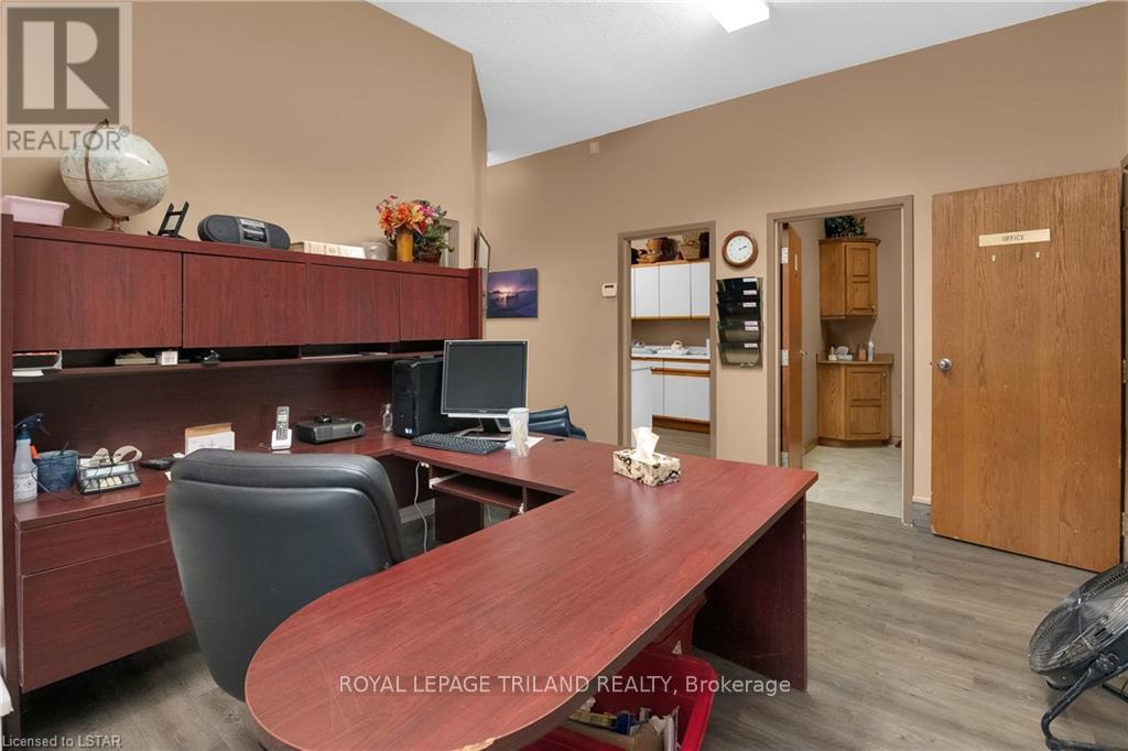 352 County Rd 2 Highway Rd, Lakeshore, Ontario  N0R 1A0 - Photo 25 - X8203506