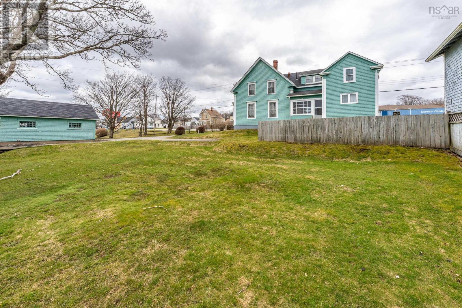 512 Main Street, Yarmouth, Nova Scotia  B5A 1H7 - Photo 11 - 202406208