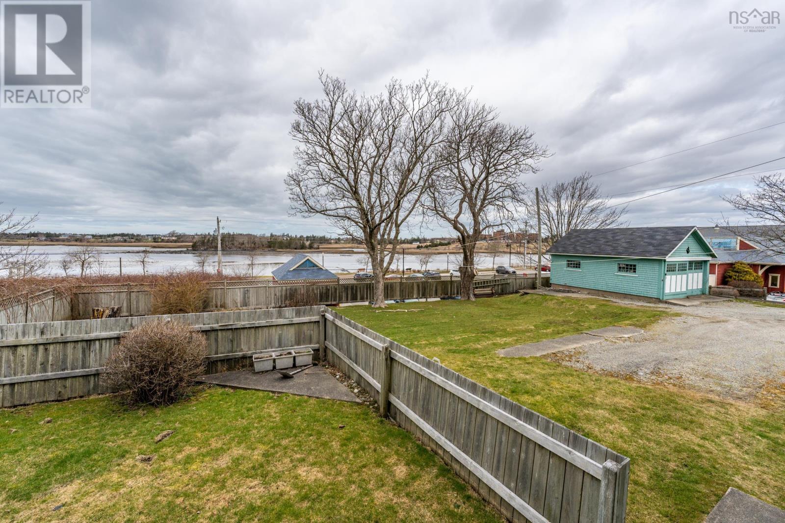 512 Main Street, Yarmouth, Nova Scotia  B5A 1H7 - Photo 8 - 202406208