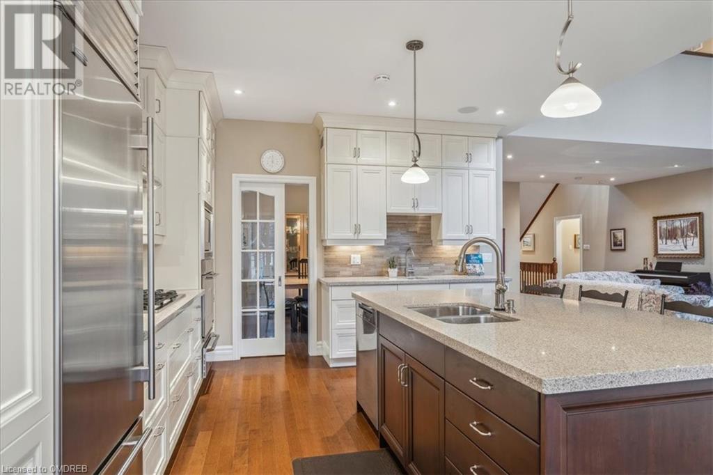 298 River Side Drive, Oakville, Ontario  L6K 3N4 - Photo 14 - 40563766