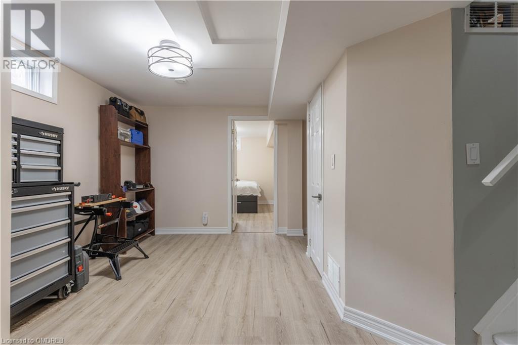 138 Oakdale Drive, Oakville, Ontario  L6H 1J3 - Photo 16 - 40563772