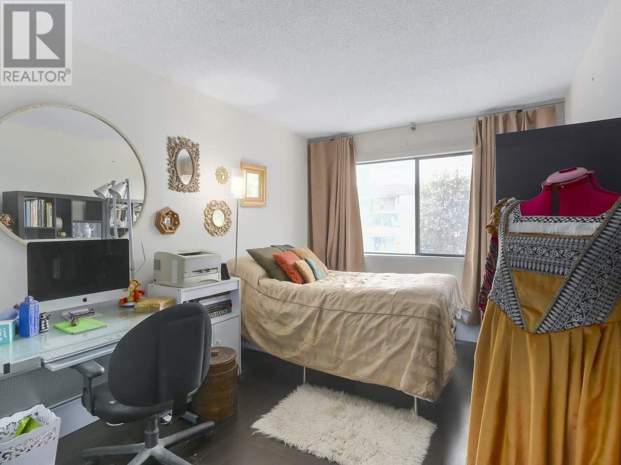 404 466 East Eighth Avenue, New Westminster, British Columbia  V3L 4L2 - Photo 13 - R2866407