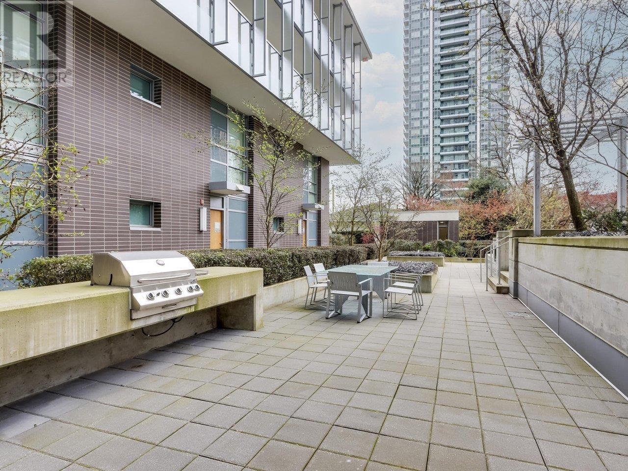 303 6333 Silver Avenue, Burnaby, British Columbia  V5H 0C3 - Photo 14 - R2866409