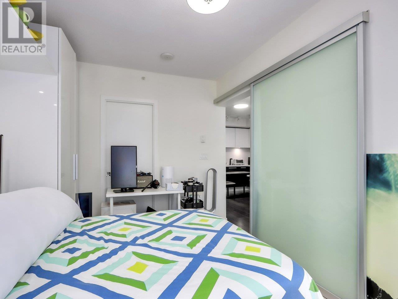 303 6333 Silver Avenue, Burnaby, British Columbia  V5H 0C3 - Photo 9 - R2866409