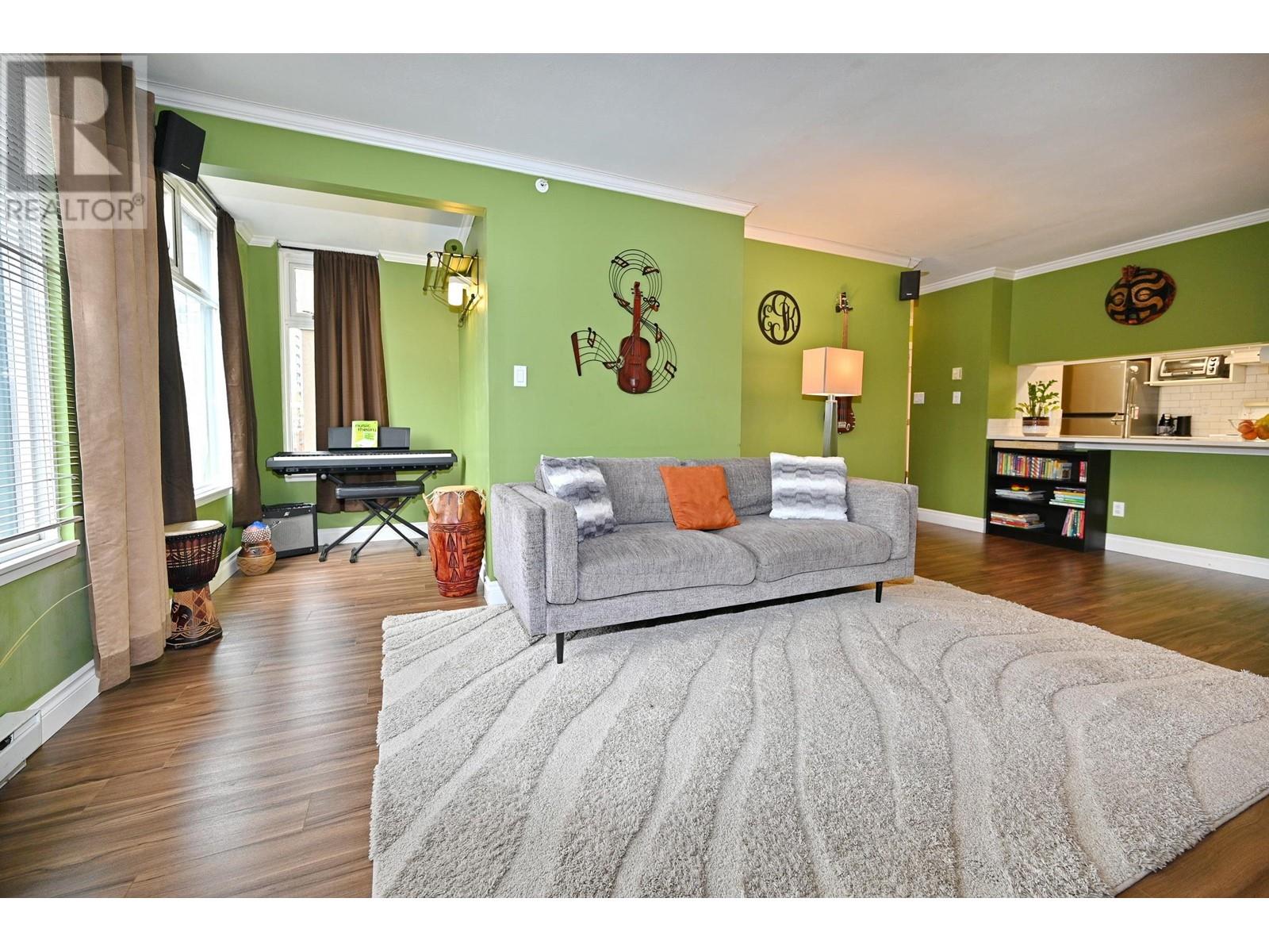 402 720 Carnarvon Street, New Westminster, British Columbia  V3M 6S2 - Photo 4 - R2866455