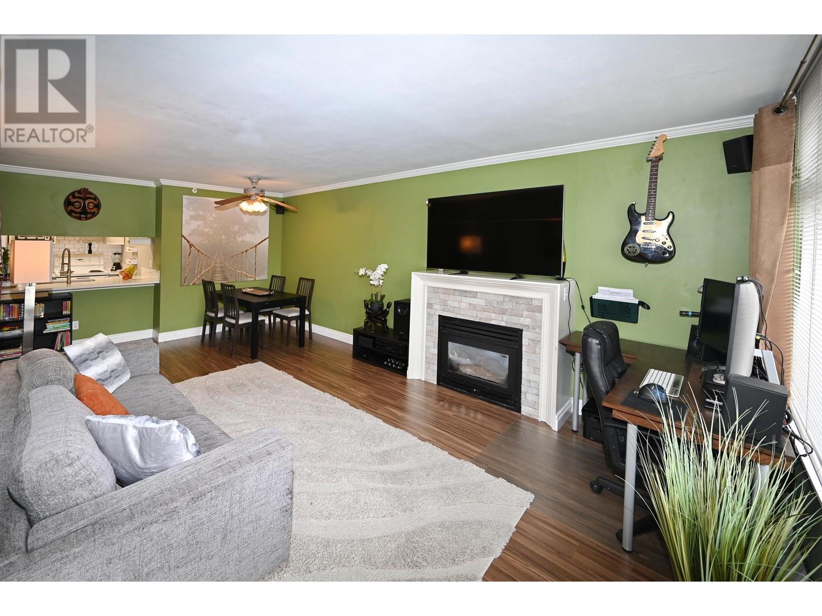 402 720 Carnarvon Street, New Westminster, British Columbia  V3M 6S2 - Photo 5 - R2866455