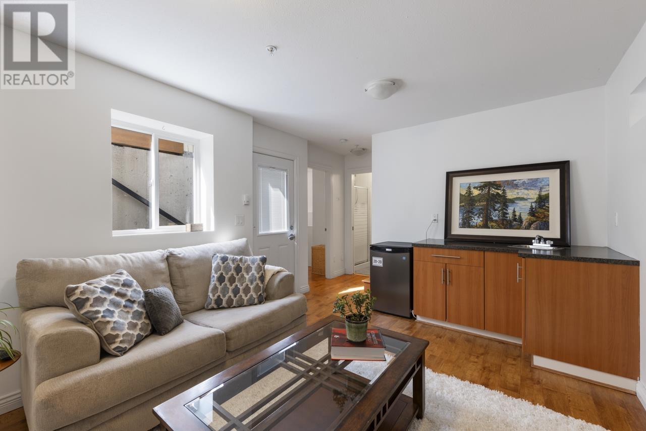 822 E 10th Avenue, Vancouver, British Columbia  V5T 2B1 - Photo 24 - R2866475