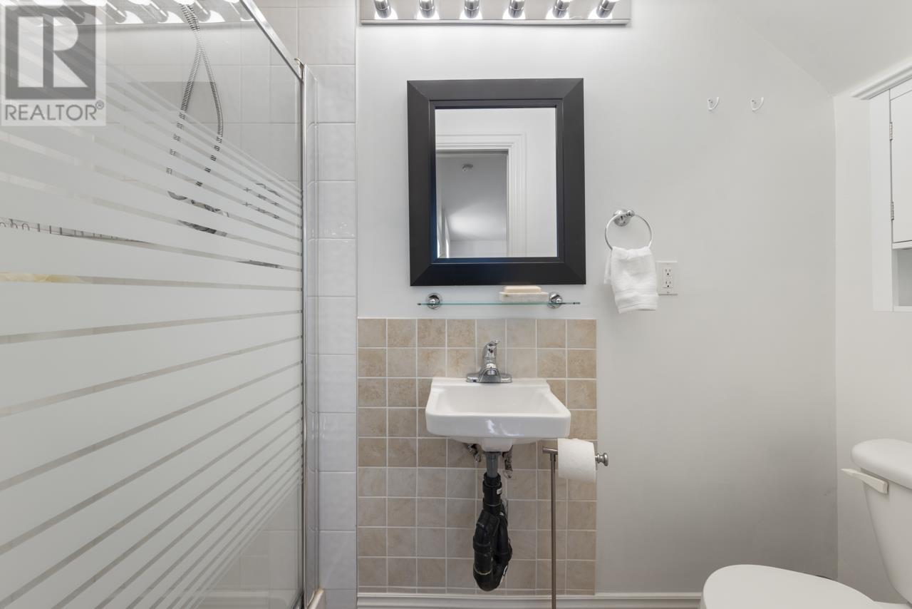 822 E 10th Avenue, Vancouver, British Columbia  V5T 2B1 - Photo 26 - R2866475