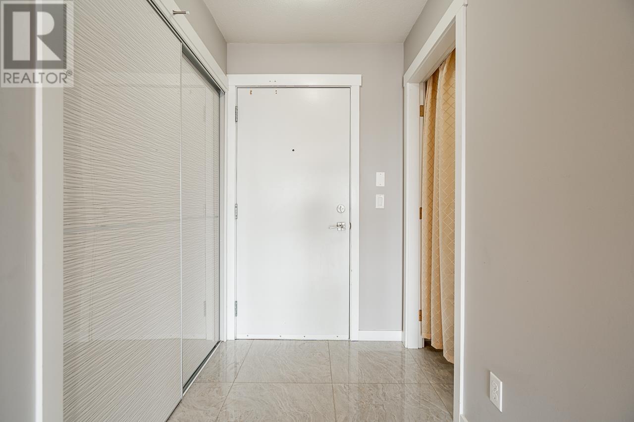 502 22318 Lougheed Highway, Maple Ridge, British Columbia  V2X 2T4 - Photo 3 - R2866495