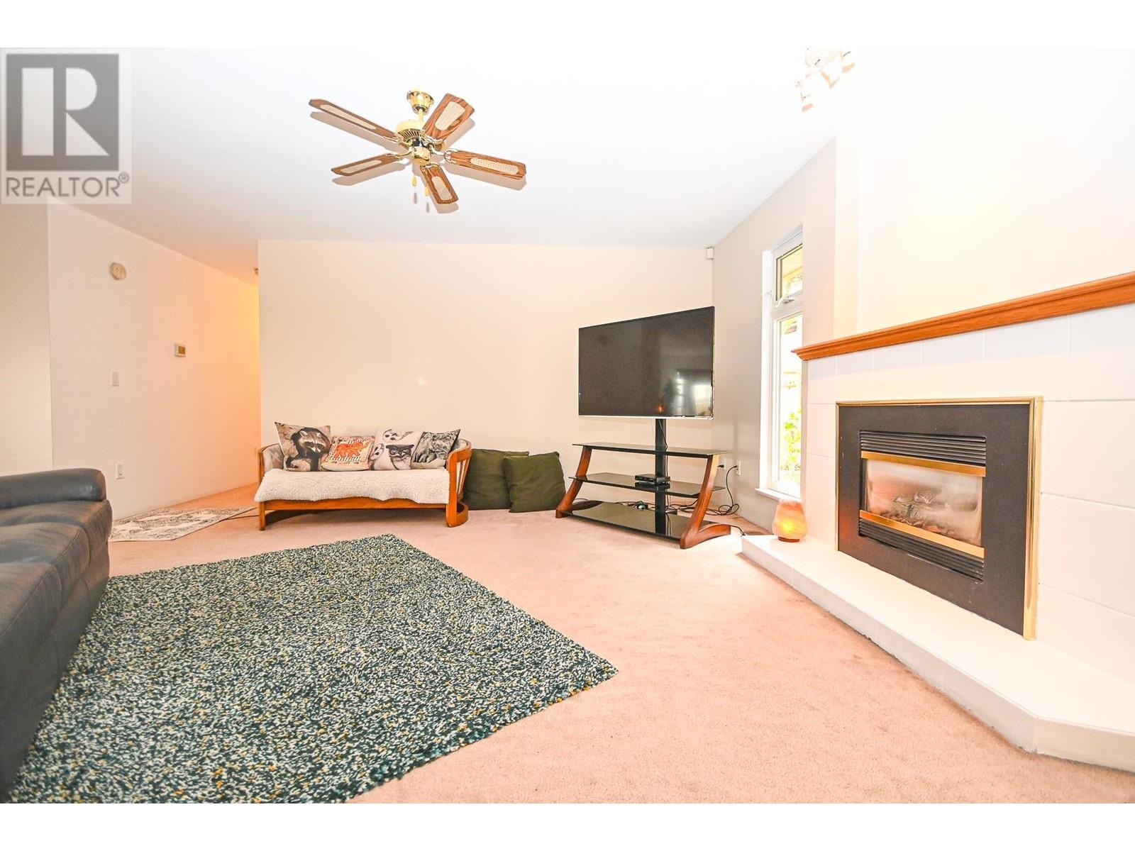 1075 Fraserview Street, Port Coquitlam, British Columbia  V3C 5H4 - Photo 10 - R2866441