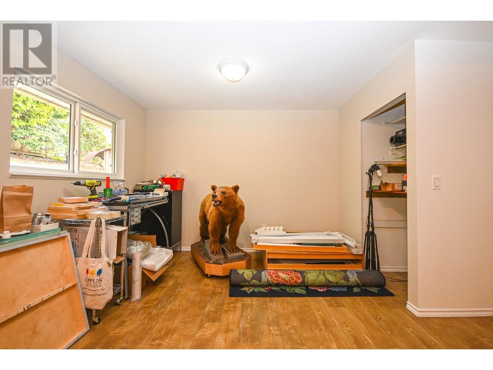 1075 Fraserview Street, Port Coquitlam, British Columbia  V3C 5H4 - Photo 16 - R2866441
