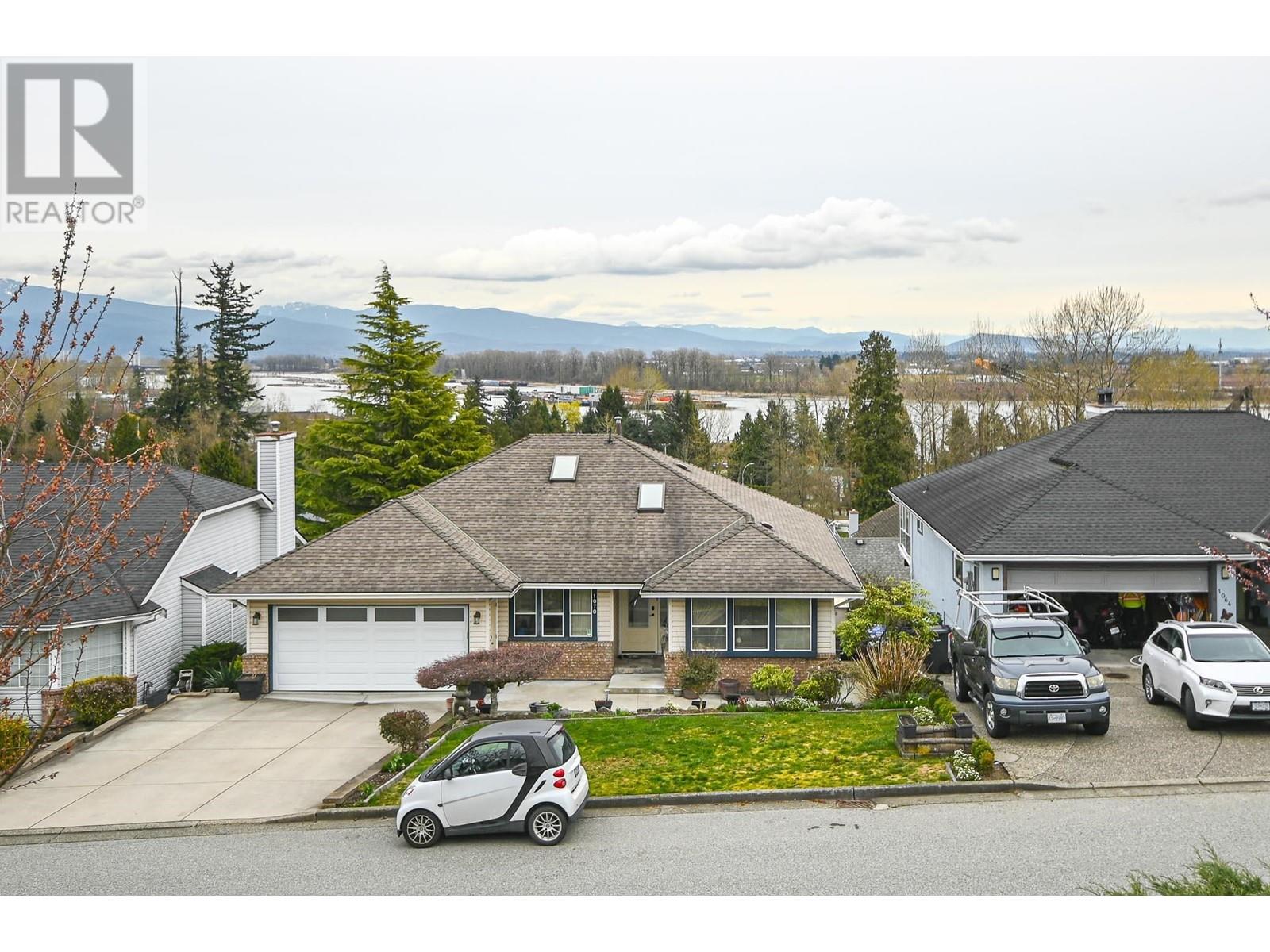 1075 Fraserview Street, Port Coquitlam, British Columbia  V3C 5H4 - Photo 21 - R2866441