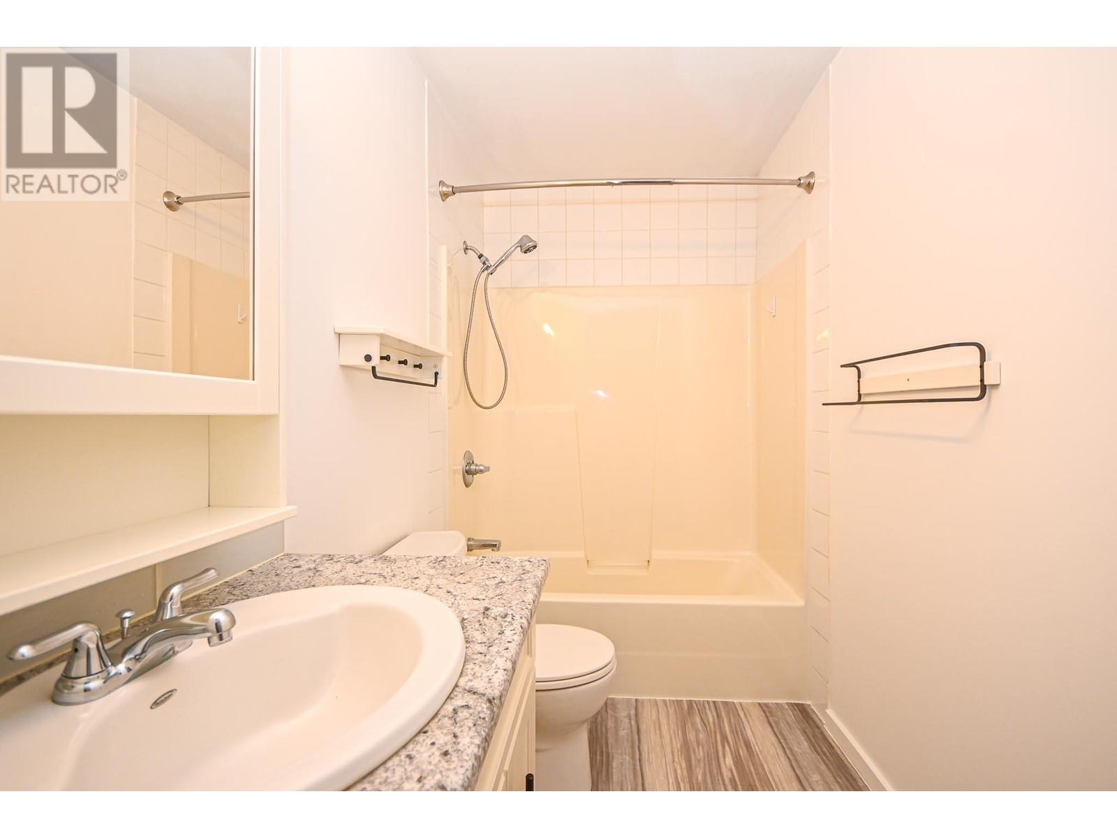 1075 Fraserview Street, Port Coquitlam, British Columbia  V3C 5H4 - Photo 34 - R2866441