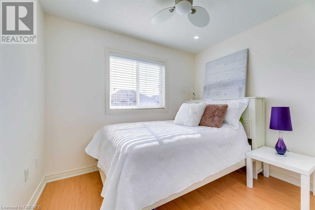 5690 Freshwater Drive, Mississauga, Ontario  L5M 7G2 - Photo 18 - 40566457