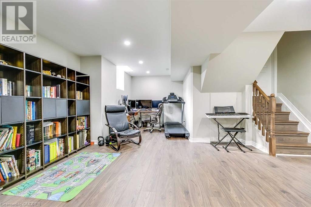 5690 Freshwater Drive, Mississauga, Ontario  L5M 7G2 - Photo 21 - 40566457