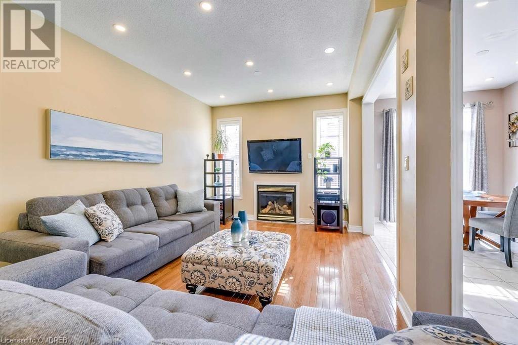 5690 Freshwater Drive, Mississauga, Ontario  L5M 7G2 - Photo 9 - 40566457