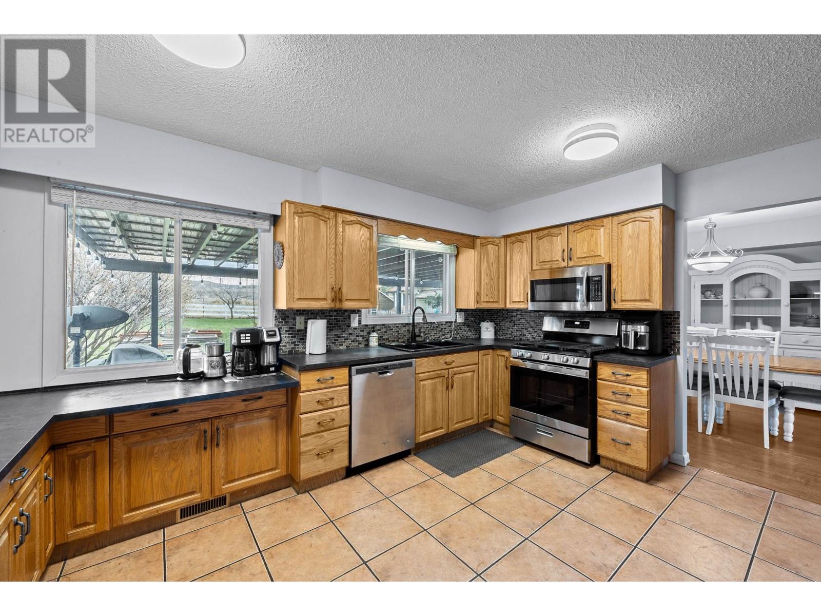 2828 Long Lake Road, Kamloops, British Columbia  V0E 2A0 - Photo 22 - 177582