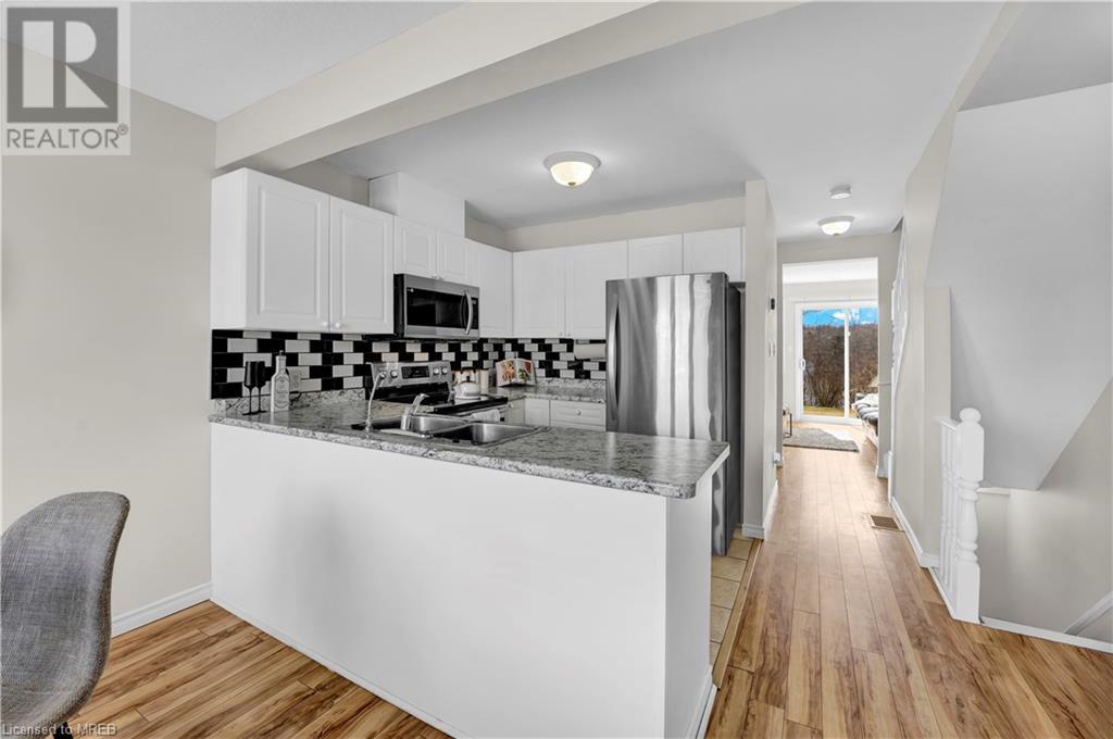 601 Columbia Forest Boulevard Unit# 10, Waterloo, Ontario  N2V 2K7 - Photo 12 - 40566159