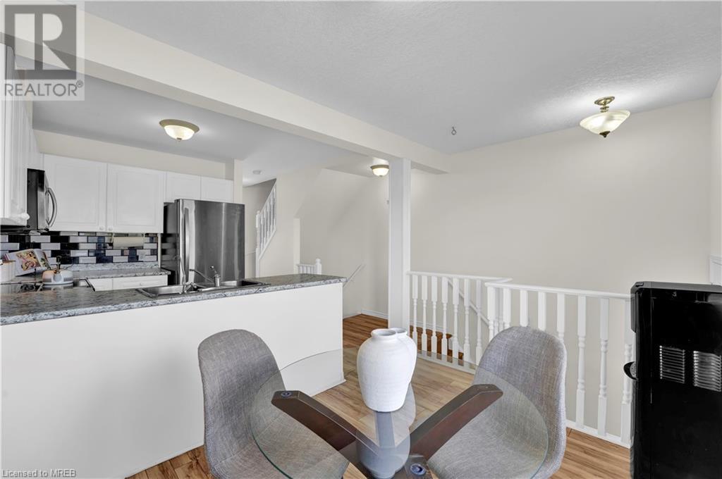 601 Columbia Forest Boulevard Unit# 10, Waterloo, Ontario  N2V 2K7 - Photo 13 - 40566159