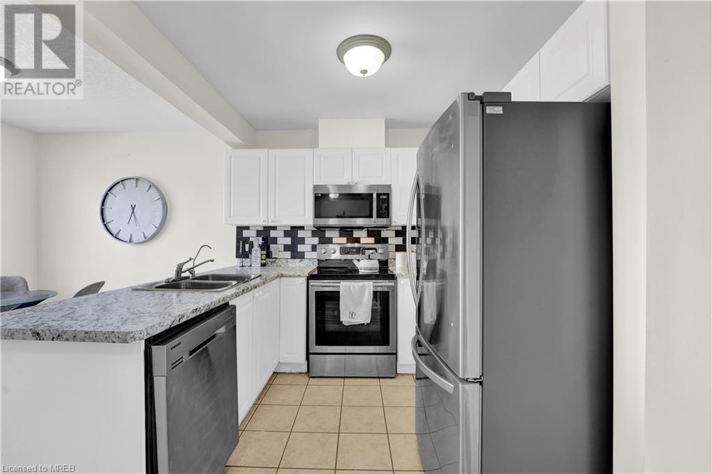 601 Columbia Forest Boulevard Unit# 10, Waterloo, Ontario  N2V 2K7 - Photo 14 - 40566159