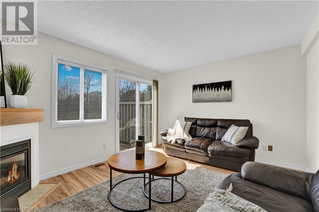 601 Columbia Forest Boulevard Unit# 10, Waterloo, Ontario  N2V 2K7 - Photo 8 - 40566159