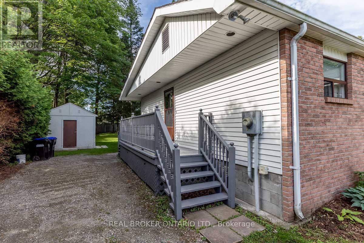 709 Trinity Street, Innisfil, Ontario  L9S 2G8 - Photo 21 - N8204684