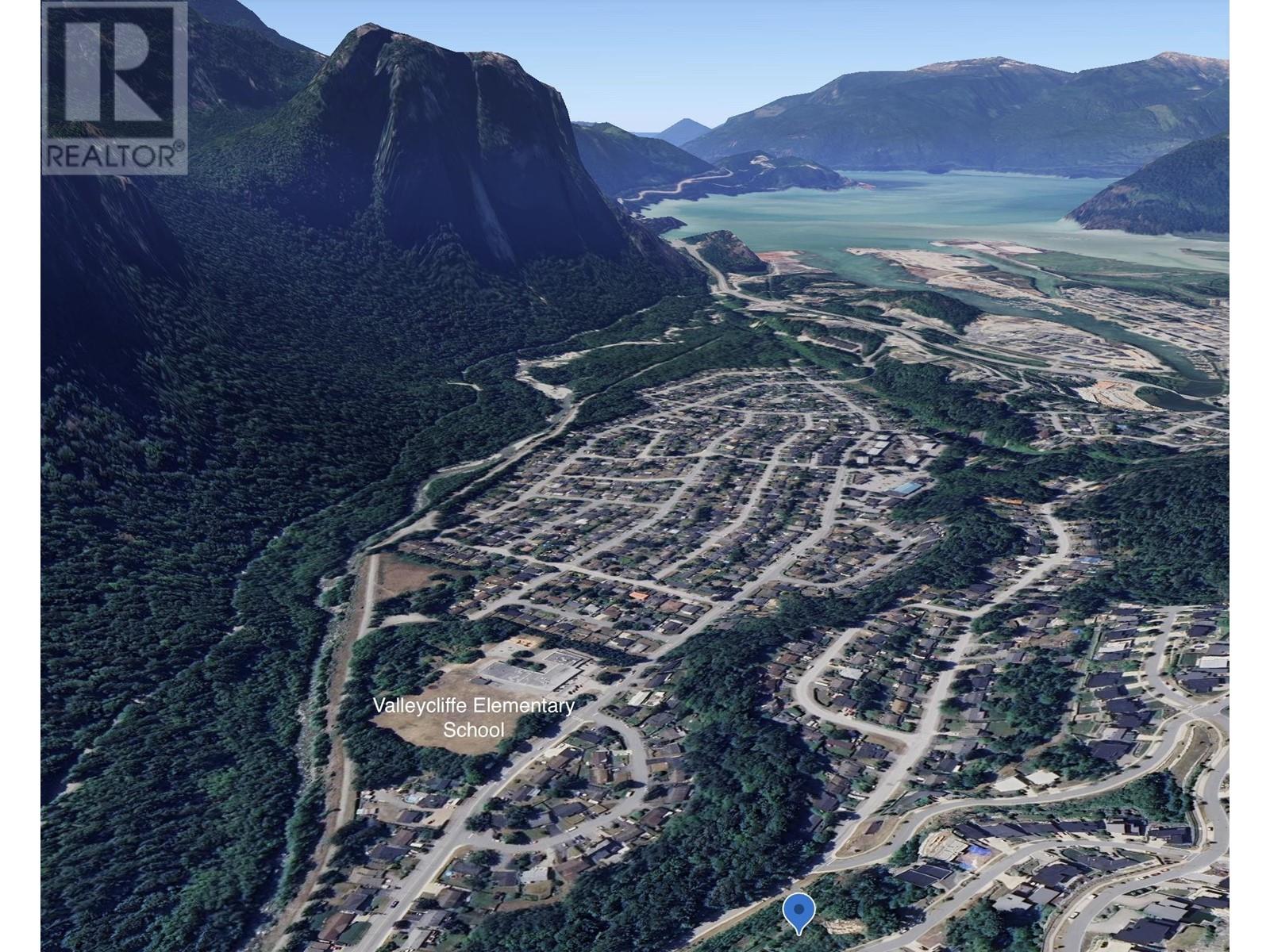 2240 Wind Sail Place, Squamish, British Columbia  V8B 0T6 - Photo 1 - R2866584