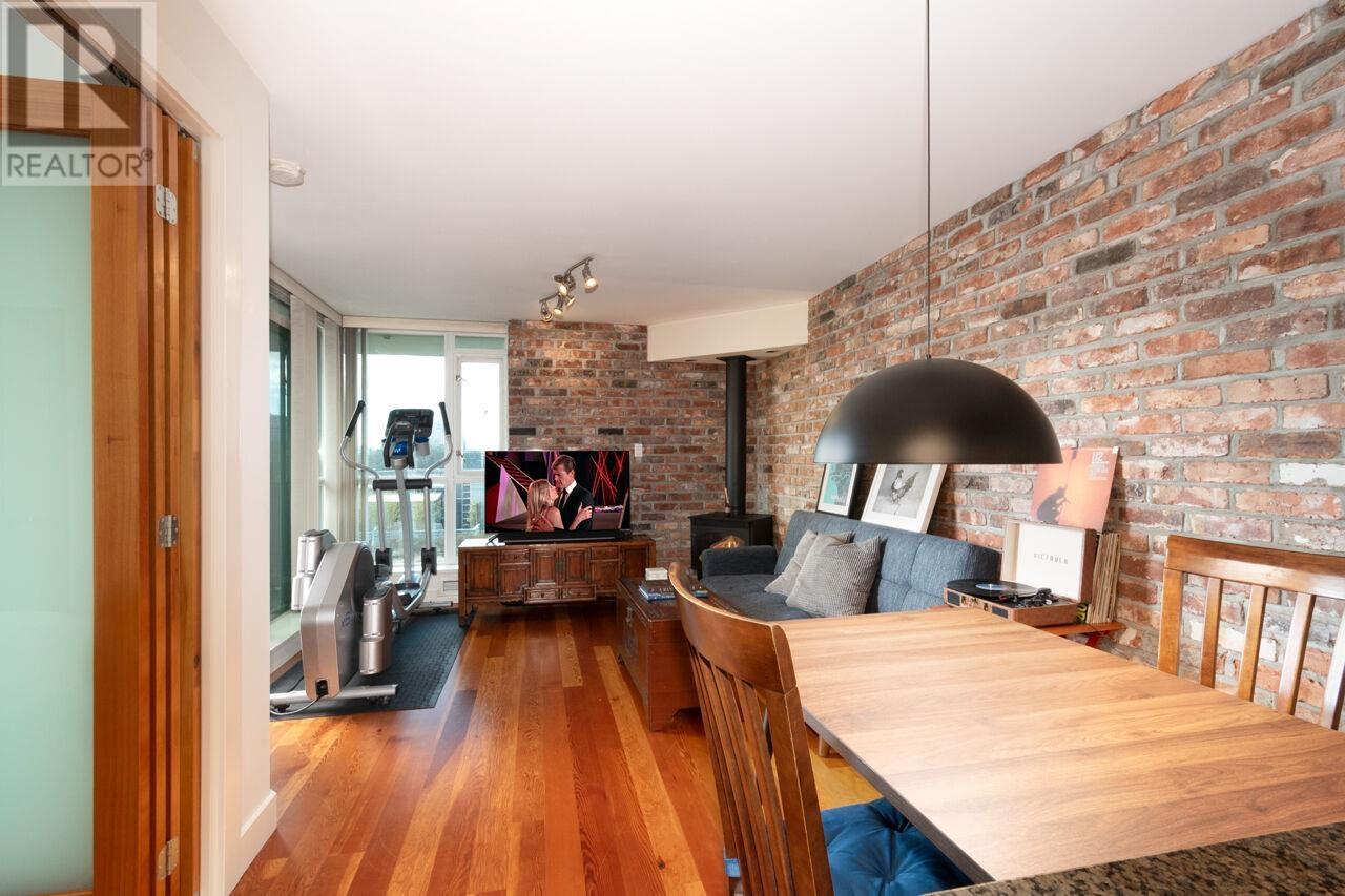 407 2515 Ontario Street, Vancouver, British Columbia  V5T 4V4 - Photo 3 - R2866537