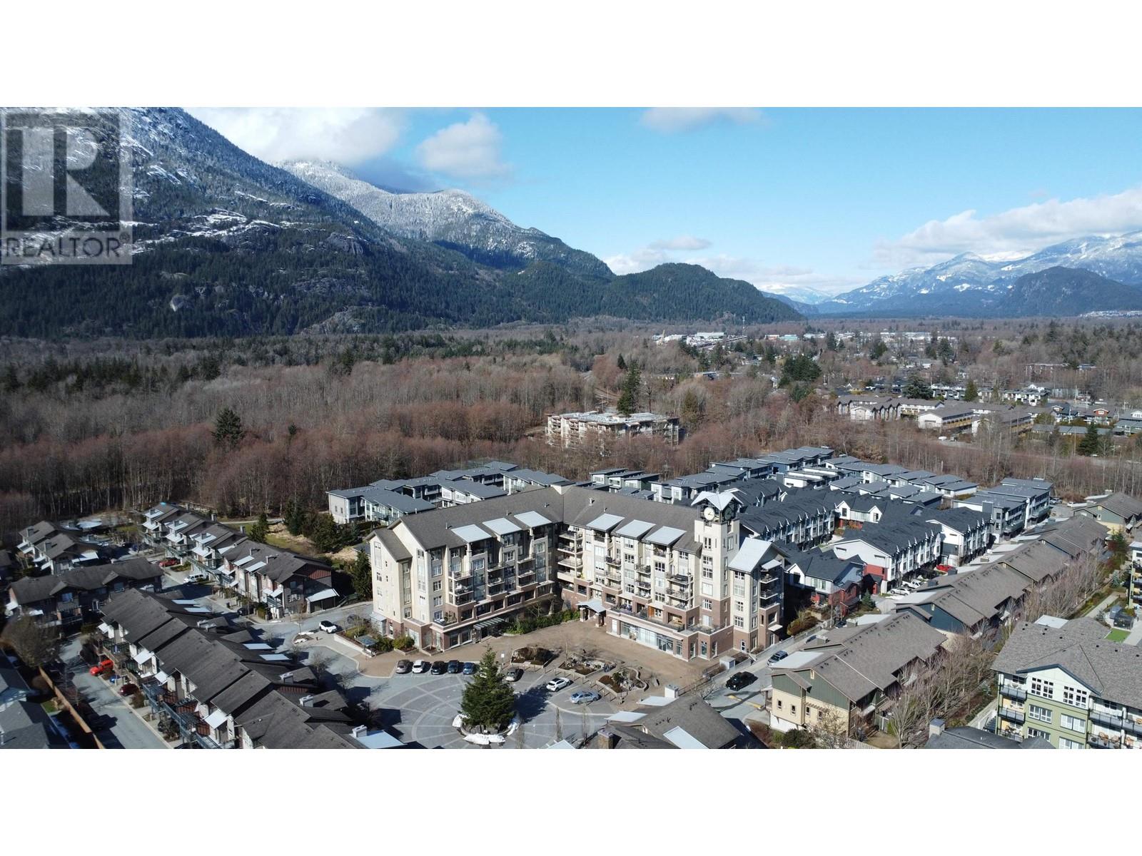 206 1211 Village Green Way, Squamish, British Columbia  V8B 0R7 - Photo 2 - R2866562