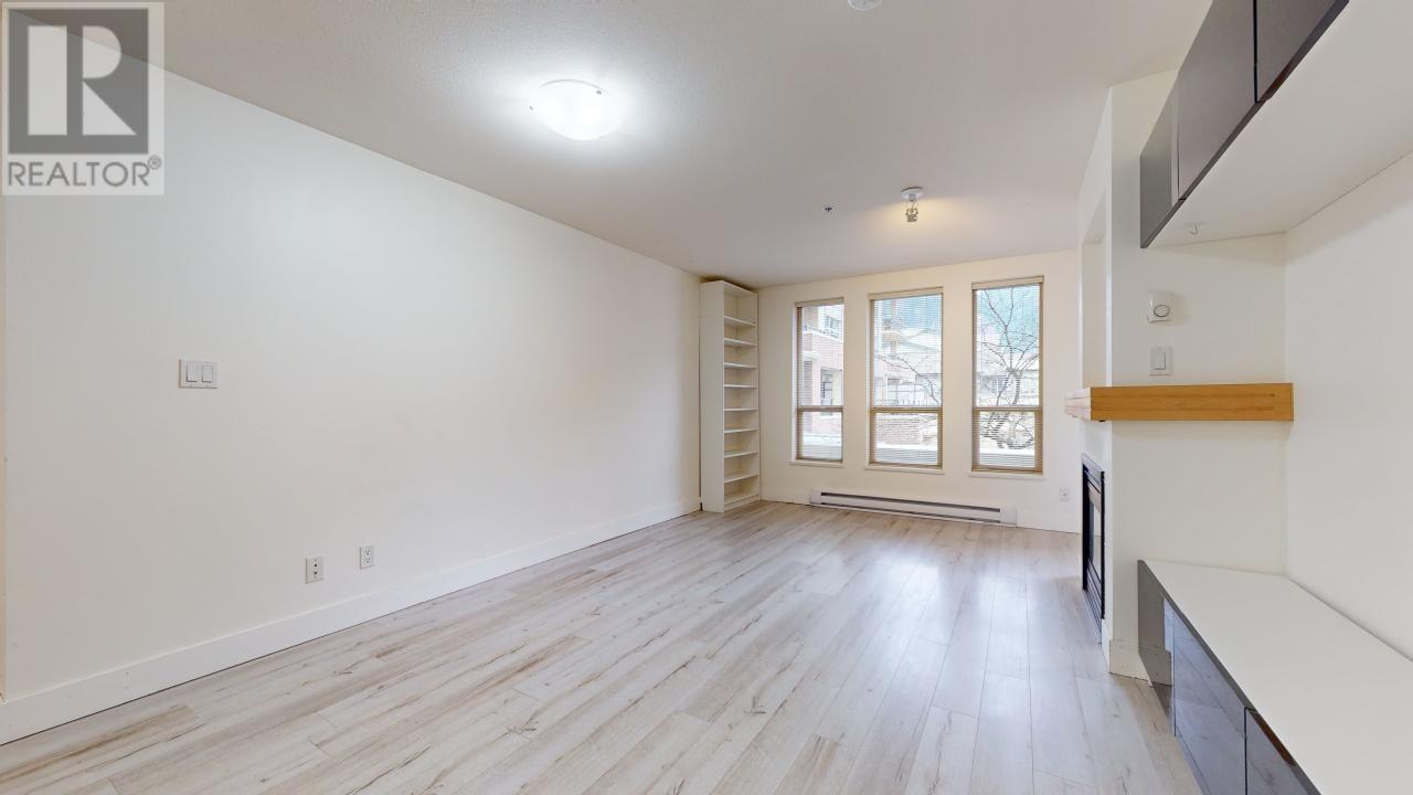 206 1211 Village Green Way, Squamish, British Columbia  V8B 0R7 - Photo 5 - R2866562
