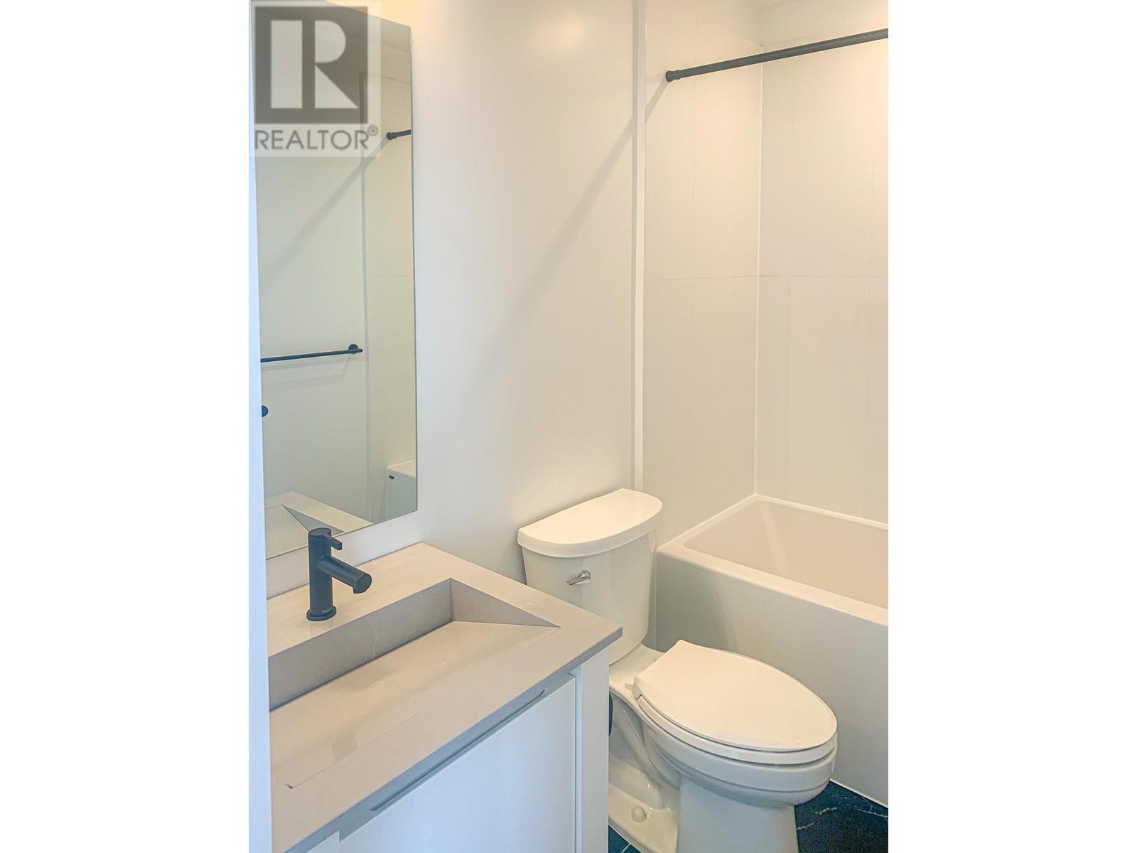 1402 2180 Kelly Avenue, Port Coquitlam, British Columbia  V3C 0S6 - Photo 11 - R2866625