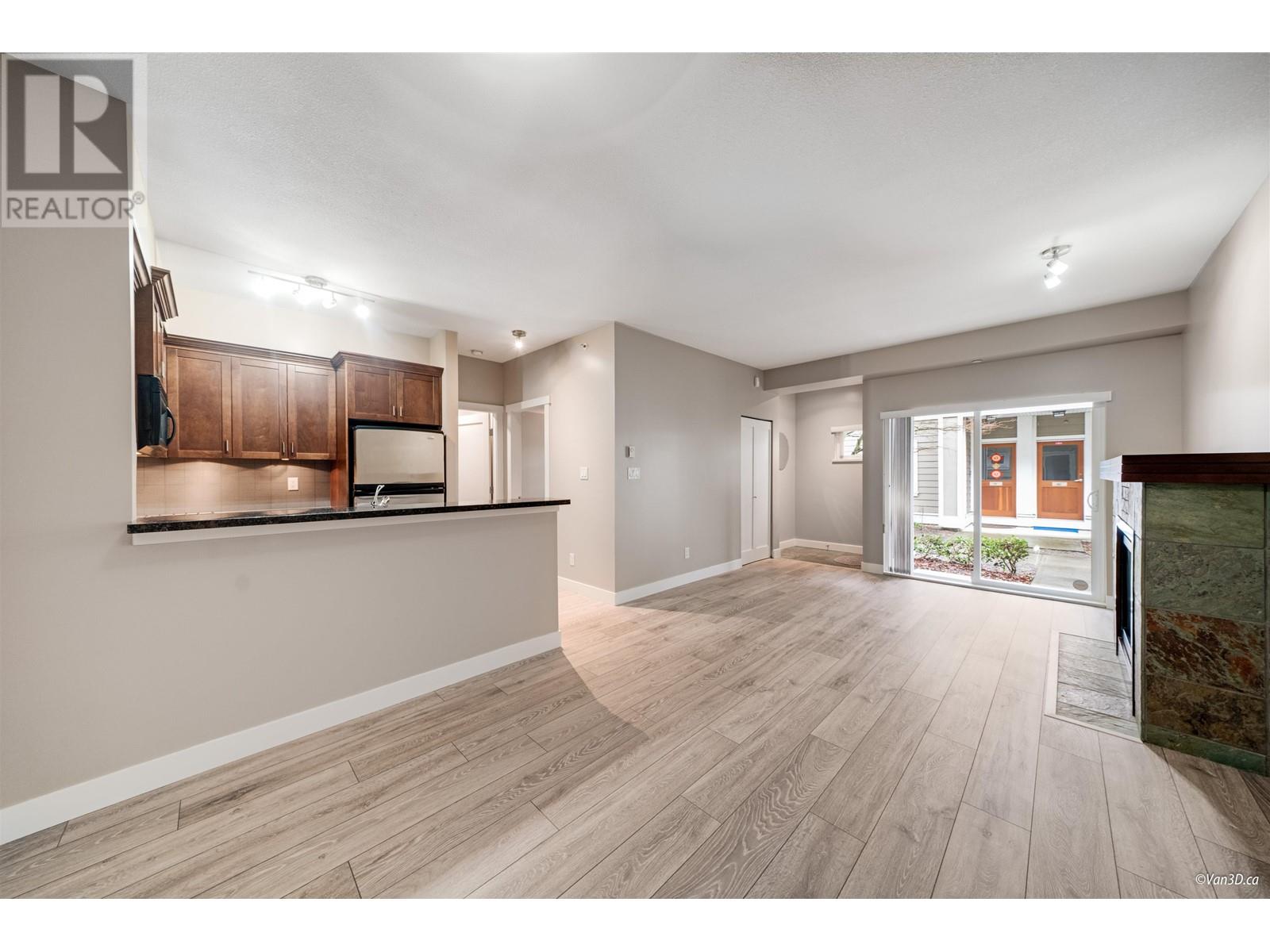 51 7388 Macpherson Avenue, Burnaby, British Columbia  V5J 0A1 - Photo 1 - R2866626