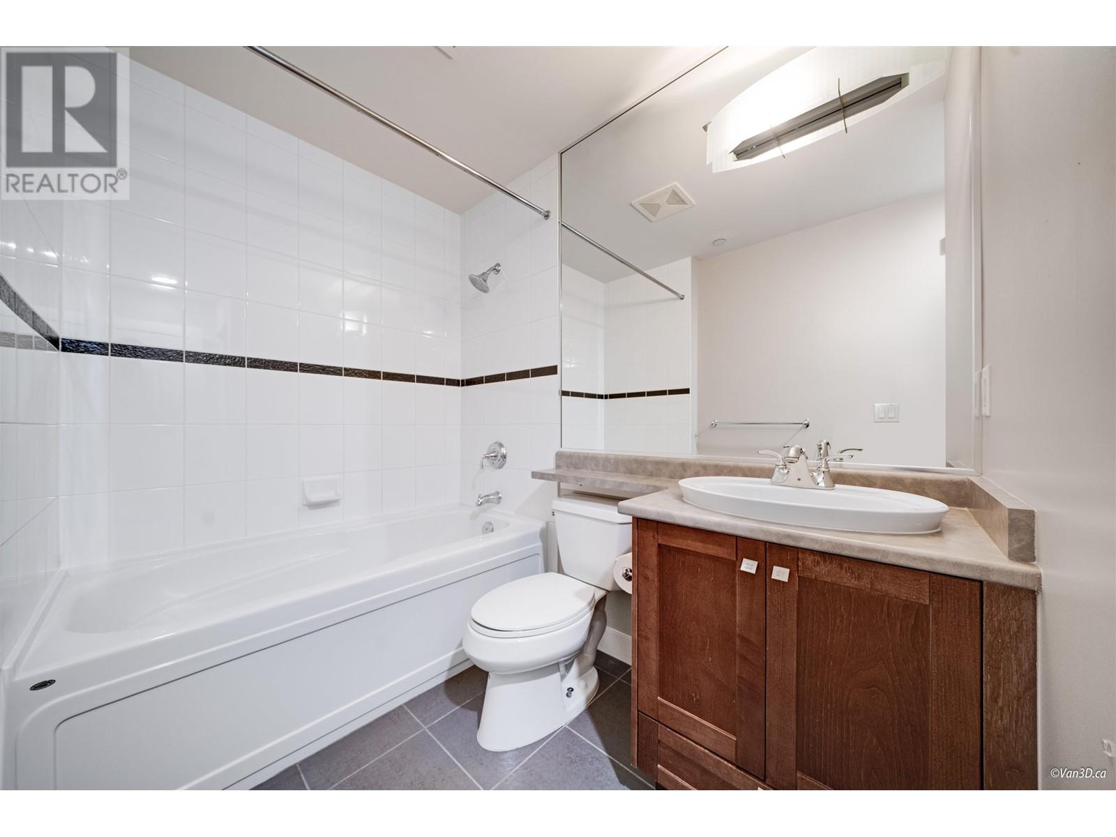 51 7388 Macpherson Avenue, Burnaby, British Columbia  V5J 0A1 - Photo 13 - R2866626