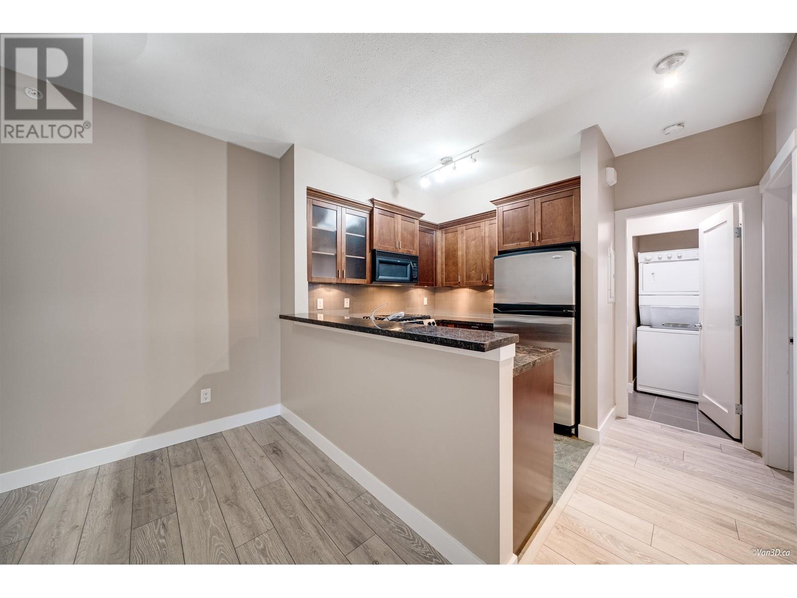 51 7388 Macpherson Avenue, Burnaby, British Columbia  V5J 0A1 - Photo 8 - R2866626