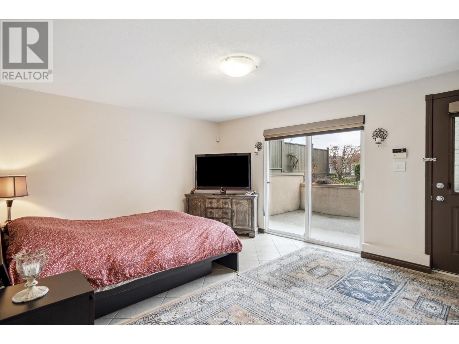 302 E 6th Street, North Vancouver, British Columbia  V7L 1P6 - Photo 23 - R2866631