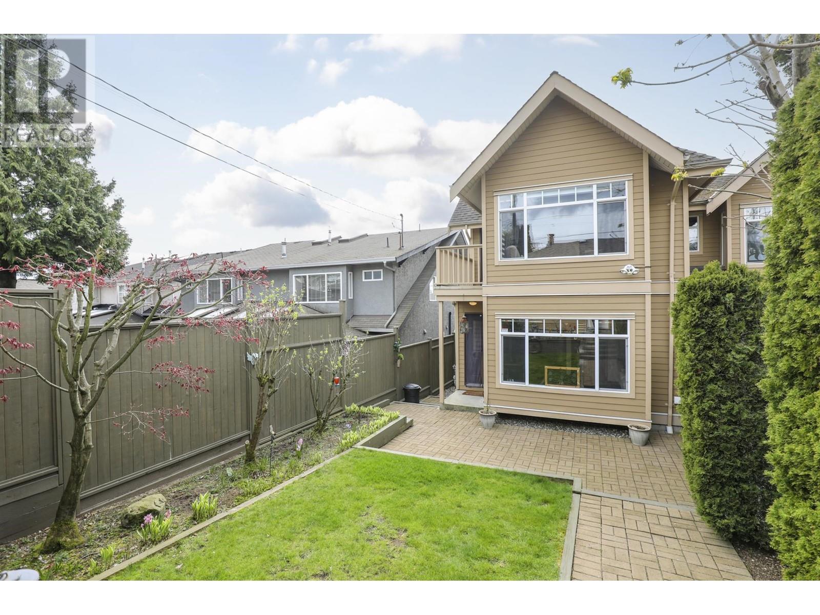302 E 6th Street, North Vancouver, British Columbia  V7L 1P6 - Photo 28 - R2866631