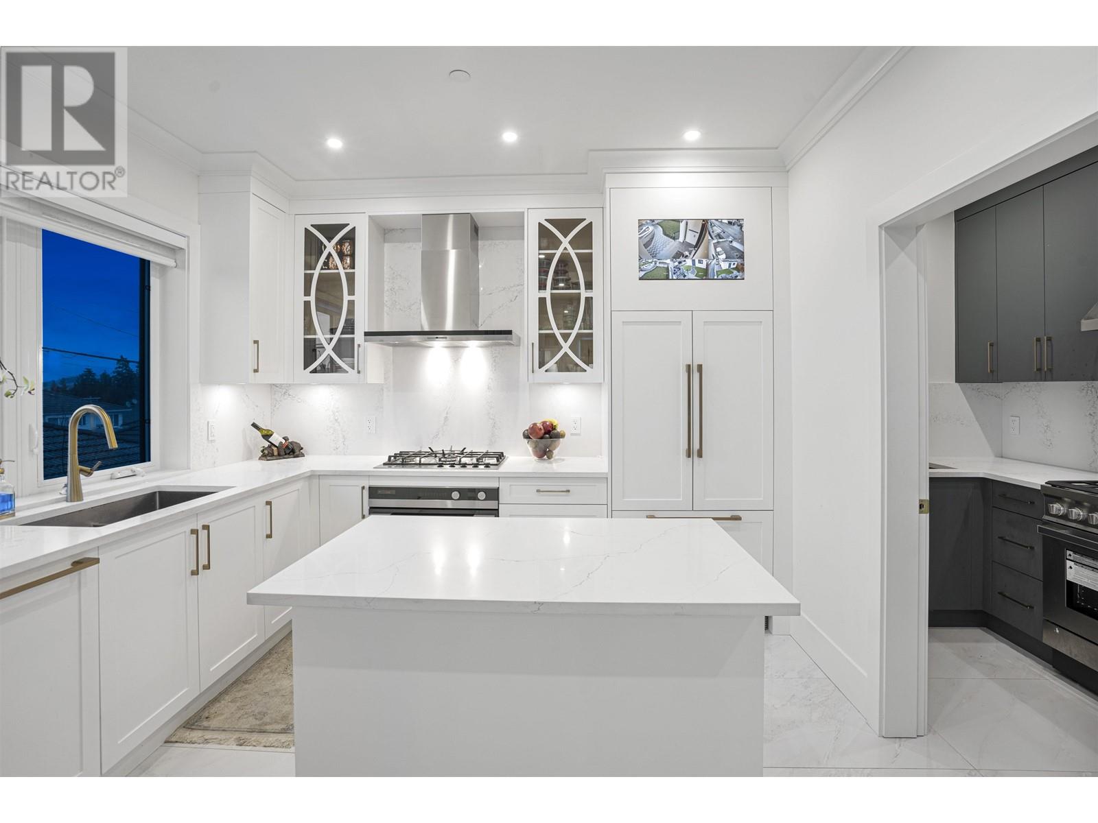 2811 E 23rd Avenue, Vancouver, British Columbia  V5R 1A9 - Photo 12 - R2866552
