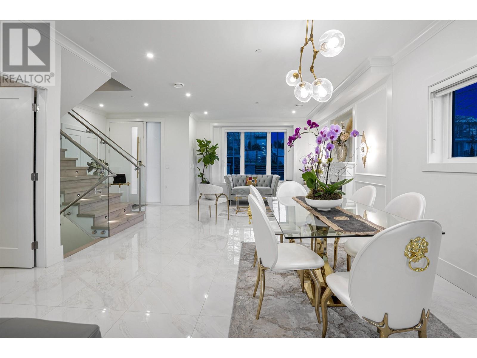 2811 E 23rd Avenue, Vancouver, British Columbia  V5R 1A9 - Photo 4 - R2866552
