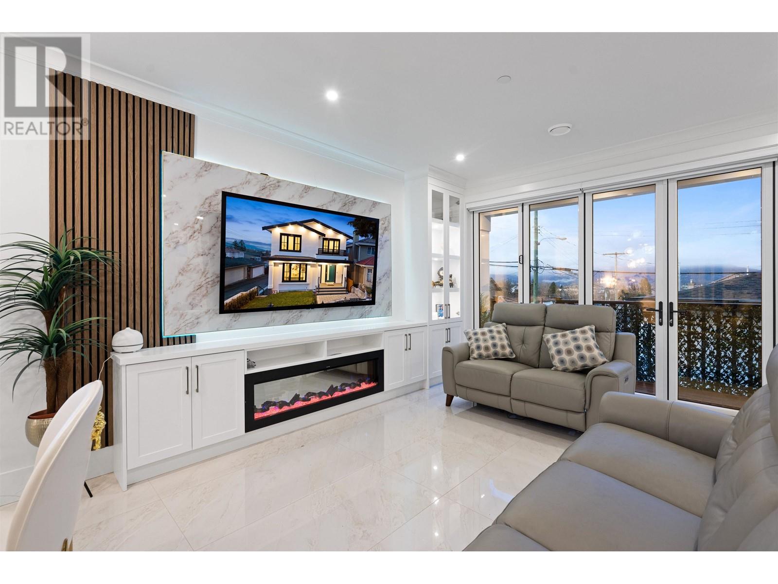 2811 E 23rd Avenue, Vancouver, British Columbia  V5R 1A9 - Photo 5 - R2866552