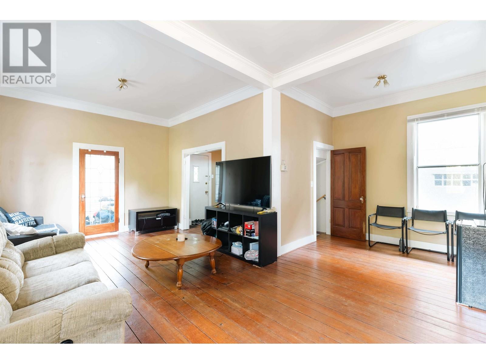 328 Second Street, New Westminster, British Columbia  V3L 2K8 - Photo 12 - R2866629