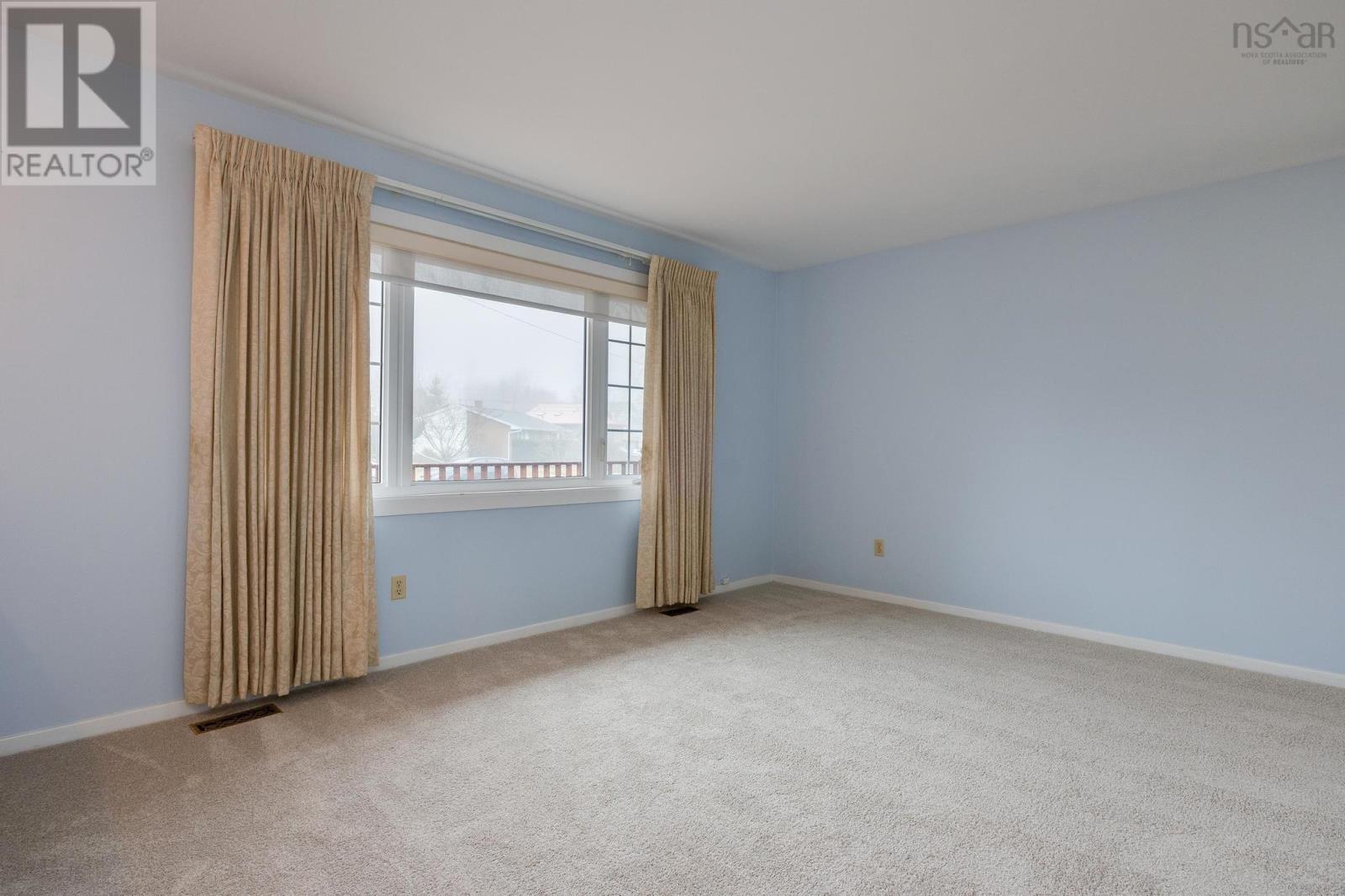 20 Aspen Way Crescent, Dartmouth, Nova Scotia  B2V 1H8 - Photo 3 - 202406165