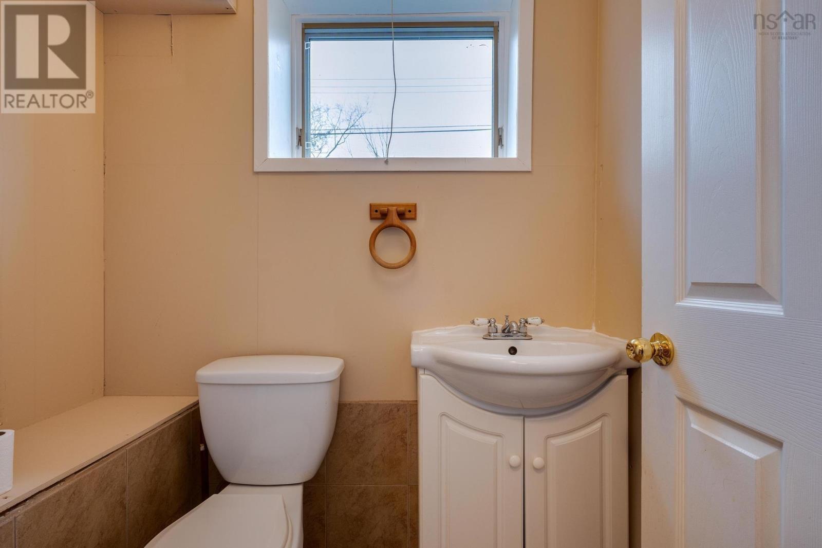 20 Aspen Way Crescent, Dartmouth, Nova Scotia  B2V 1H8 - Photo 31 - 202406165