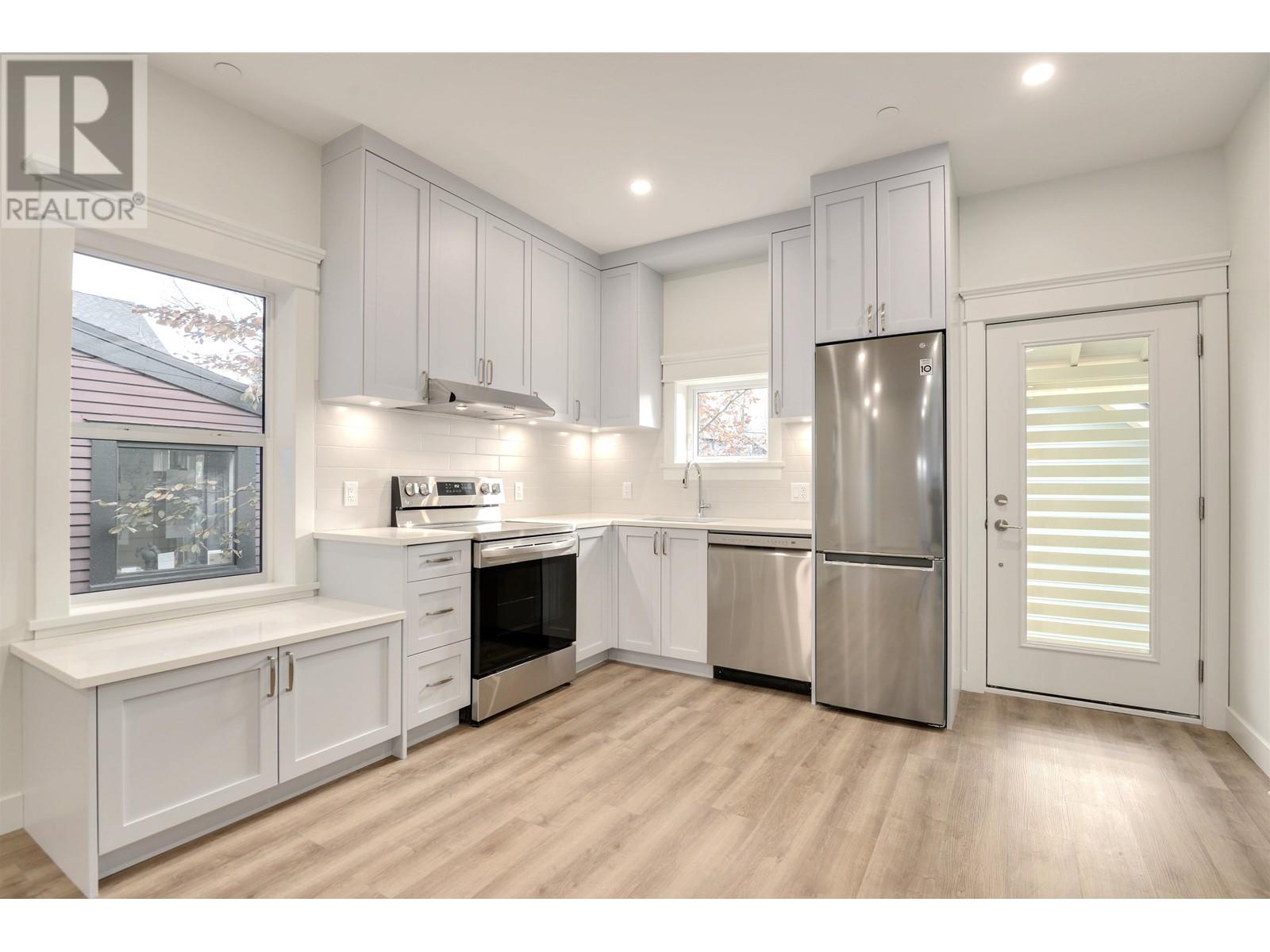 1938 Graveley Street, Vancouver, British Columbia  V5L 3B4 - Photo 6 - R2866671